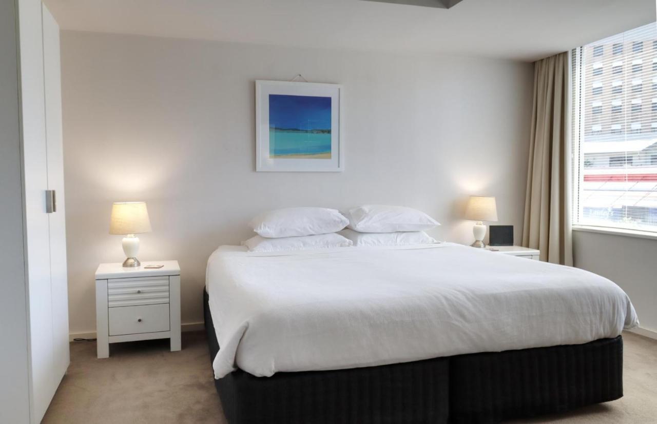 Fiveways Balcony, King Bed, Chef'S Kitchen Appartement Fremantle Buitenkant foto