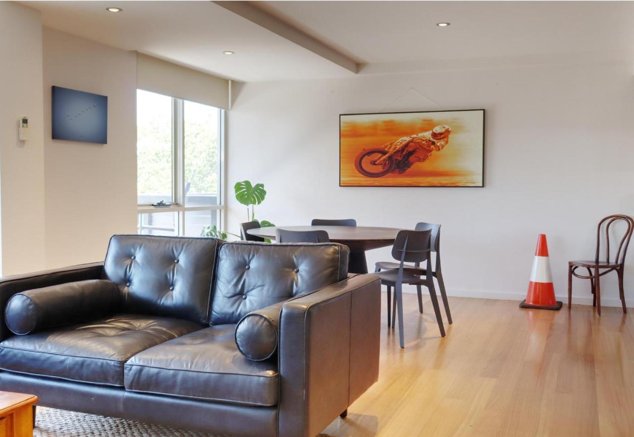 Fiveways Balcony, King Bed, Chef'S Kitchen Appartement Fremantle Buitenkant foto