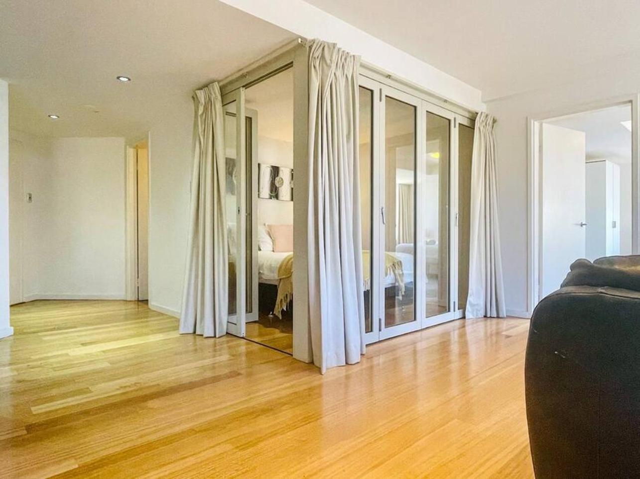 Fiveways Balcony, King Bed, Chef'S Kitchen Appartement Fremantle Buitenkant foto